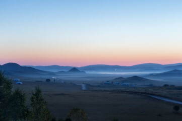 女生成考大专学什么专业好 怎么选择