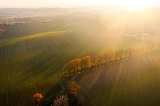 从昆明到福建坐火车到多少个小时？